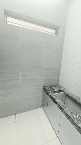 3-storey Terraced House for Sale in Tiara South (Semenyih) - Grace Tan - PropertyGuru.com.my