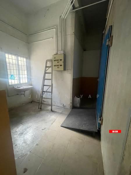 Retail Space for Rent in Bukit Minyak (Penang) - Jiasin Yap - Interior - PropertyGuru.com.my