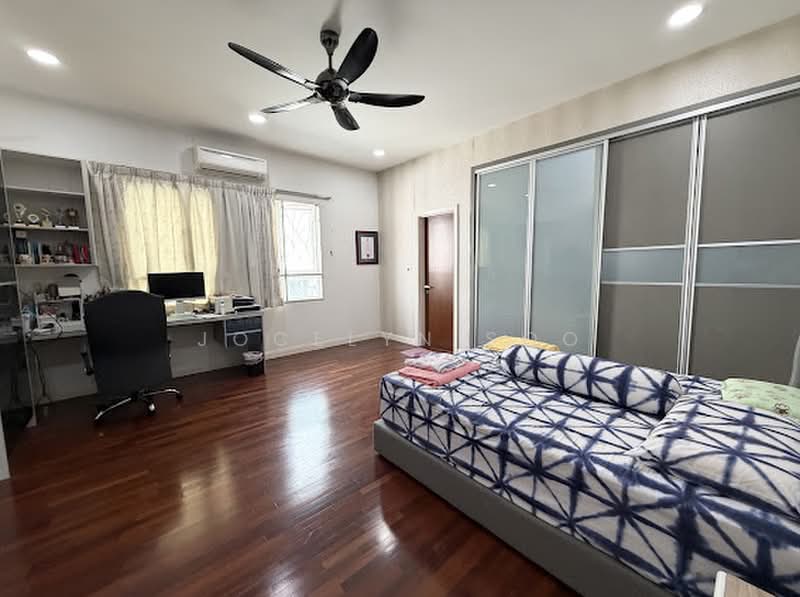 Rumah Teres 3-Tingkat untuk Dijual di Taman Taming Indah 2 (Bandar Sungai Long) - Jocelyn Soo - PropertyGuru.com.my