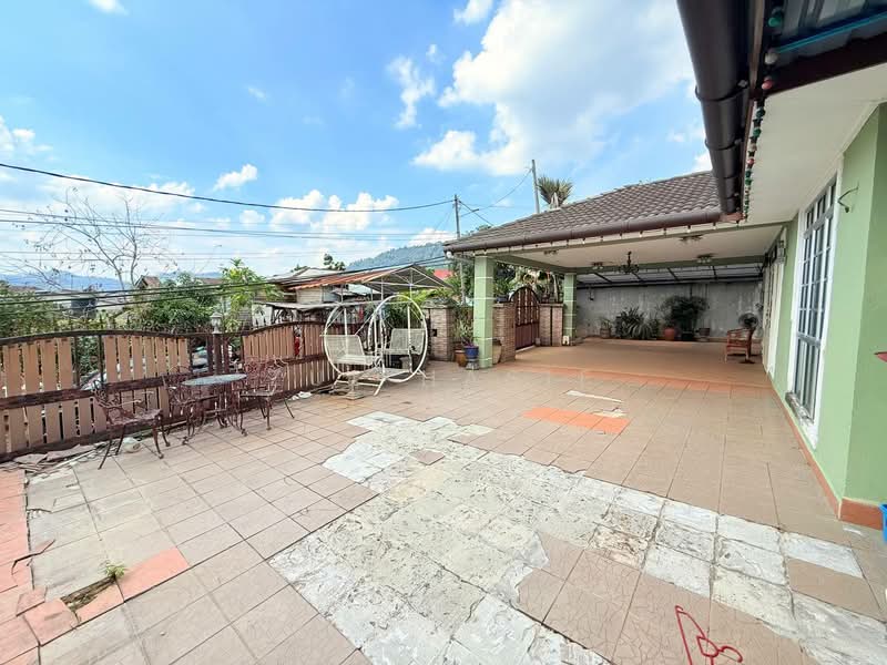Bungalow House for Sale in Kampung Lembah Jaya (Ampang) - Zul Hasif - PropertyGuru.com.my