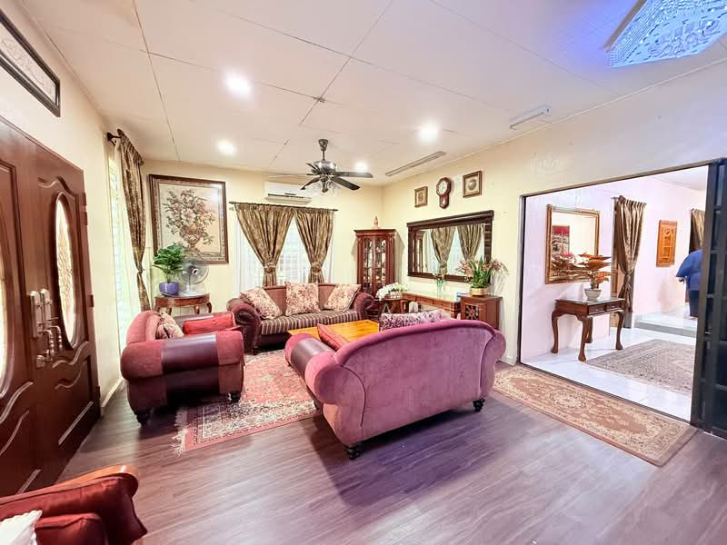 Bungalow House for Sale in Kampung Lembah Jaya (Ampang) - Zul Hasif - PropertyGuru.com.my