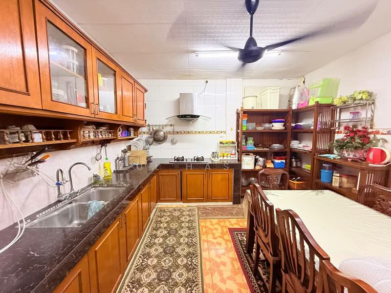 Bungalow House for Sale in Kampung Lembah Jaya (Ampang) - Zul Hasif - PropertyGuru.com.my
