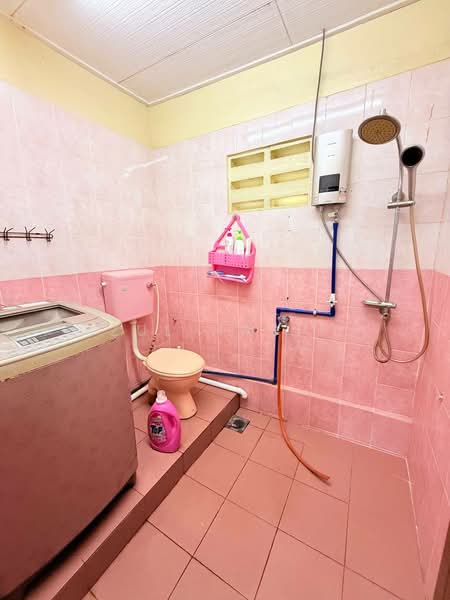 Bungalow House for Sale in Kampung Lembah Jaya (Ampang) - Zul Hasif - PropertyGuru.com.my