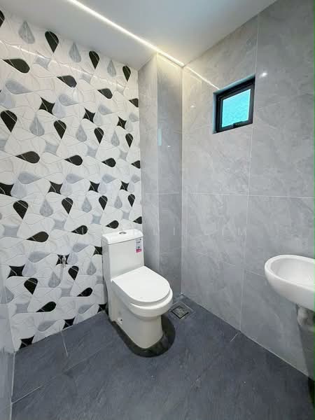 Rumah Teres 2-Tingkat untuk Dijual di Bukit Indah (Iskandar Puteri (Nusajaya)) - Hui Hui Lim - Bathroom - PropertyGuru.com.my
