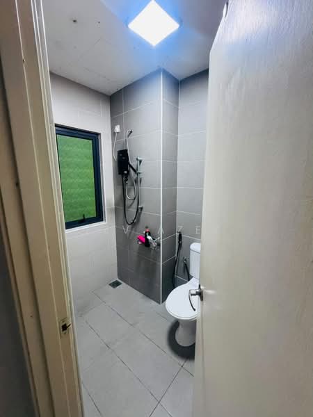 Kediaman Servis untuk Disewa di Kiara Plaza - Zev Azez - PropertyGuru.com.my