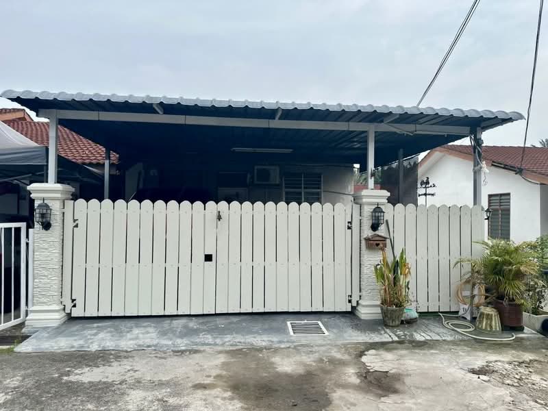 1-storey Terraced House for Sale in Taman Vista Jaya (Port Dickson) - Sharul Ansari - Exterior - PropertyGuru.com.my