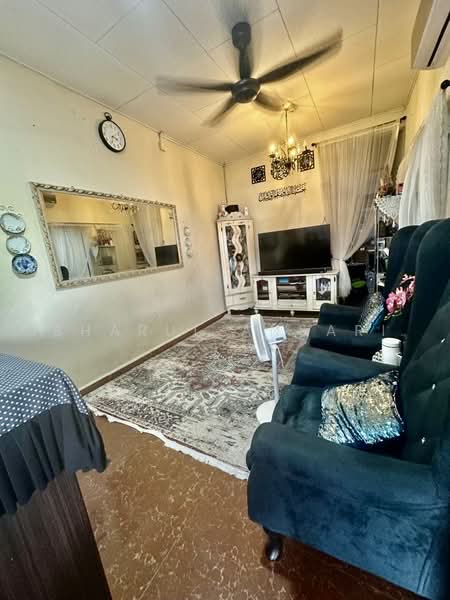 1-storey Terraced House for Sale in Taman Vista Jaya (Port Dickson) - Sharul Ansari - Living Room - PropertyGuru.com.my