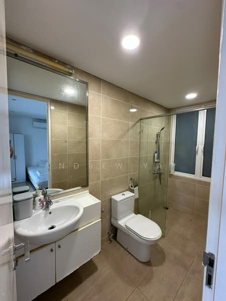 Kondominium untuk Disewa di Menara Bintang Goldhill - Andrew Yap - Bathroom - PropertyGuru.com.my