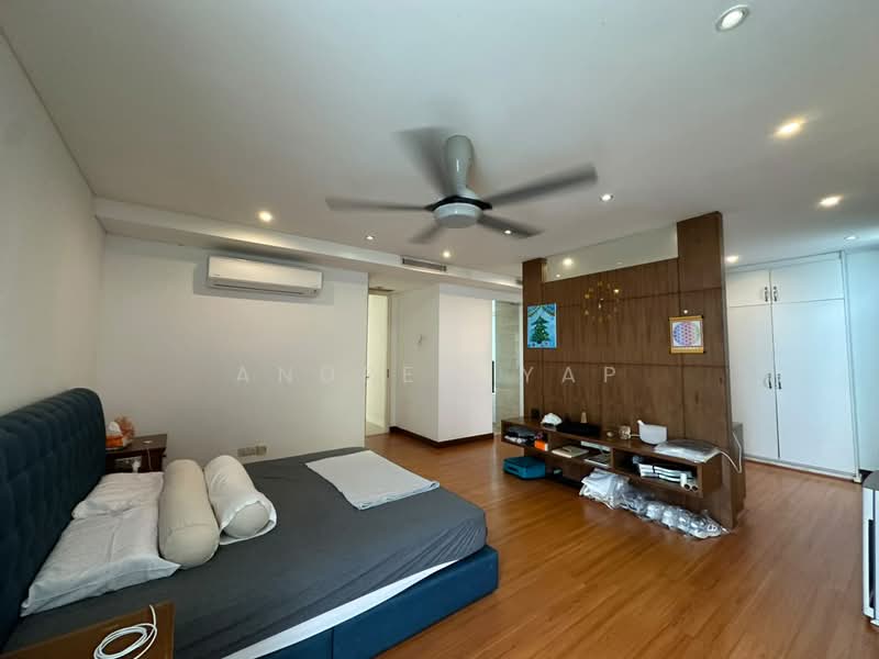 Kondominium untuk Disewa di Menara Bintang Goldhill - Andrew Yap - Bedroom - PropertyGuru.com.my