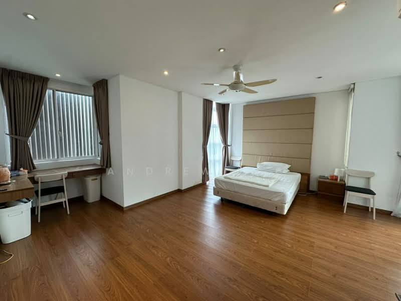 Kondominium untuk Disewa di Menara Bintang Goldhill - Andrew Yap - Bedroom - PropertyGuru.com.my
