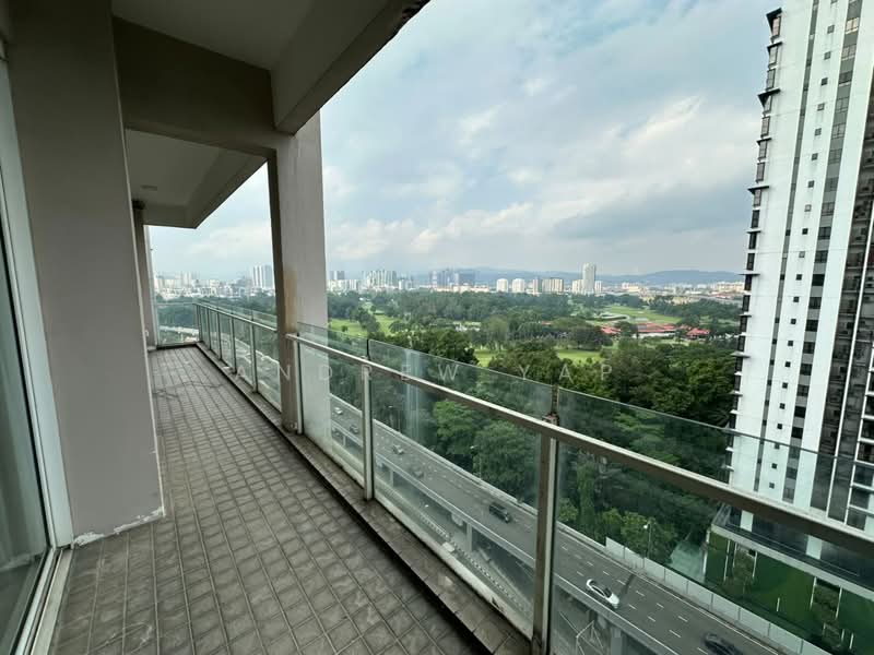 Kondominium untuk Disewa di Menara Bintang Goldhill - Andrew Yap - Balcony - PropertyGuru.com.my