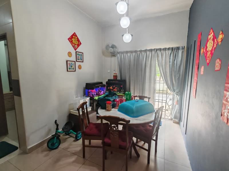 Rumah Teres 2-Tingkat untuk Dijual di Taman Bestari Indah (Ulu Tiram) - Ken Chai - PropertyGuru.com.my