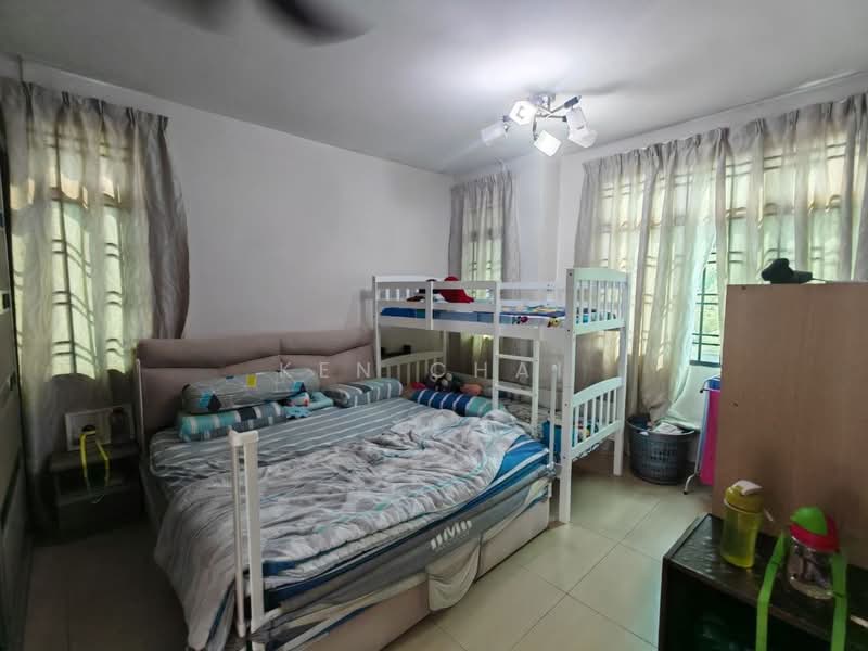 Rumah Teres 2-Tingkat untuk Dijual di Taman Bestari Indah (Ulu Tiram) - Ken Chai - PropertyGuru.com.my