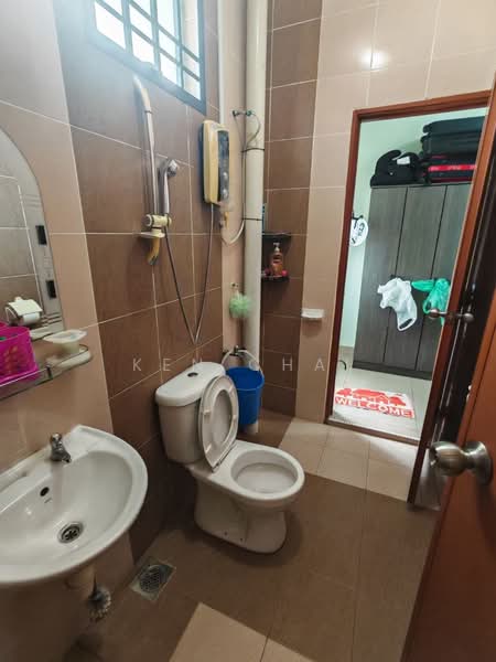 Rumah Teres 2-Tingkat untuk Dijual di Taman Bestari Indah (Ulu Tiram) - Ken Chai - PropertyGuru.com.my