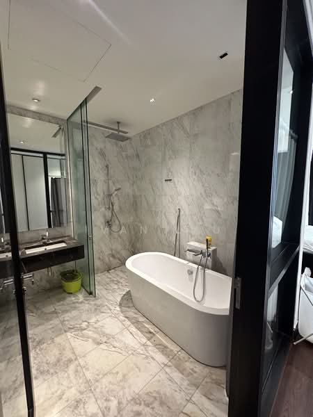 Service Residence for Rent at Banyan Tree Signatures - Ivan Lau - Bathroom - PropertyGuru.com.my