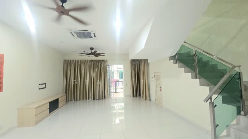 3-storey Terraced House for Rent in Tiara South (Semenyih) - Grace Tan - PropertyGuru.com.my