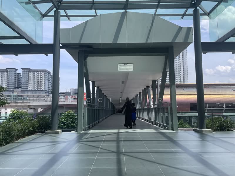 Office for Rent in Seksyen U1 (Glenmarie) - Nicole Ler - Link bridge to Subang Jaya LRT Station - PropertyGuru.com.my