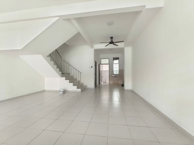 Rumah Teres 2-Tingkat untuk Disewa di Taman Pulai Mutiara (Iskandar Puteri (Nusajaya)) - YC Fung - Living Room - PropertyGuru.com.my