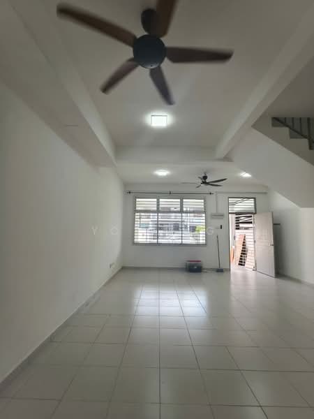 Rumah Teres 2-Tingkat untuk Disewa di Taman Pulai Mutiara (Iskandar Puteri (Nusajaya)) - YC Fung - Living Room - PropertyGuru.com.my