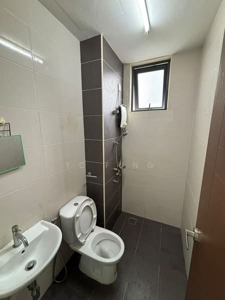 Kondominium untuk Disewa di Botanika - YC Fung - Bathroom - PropertyGuru.com.my