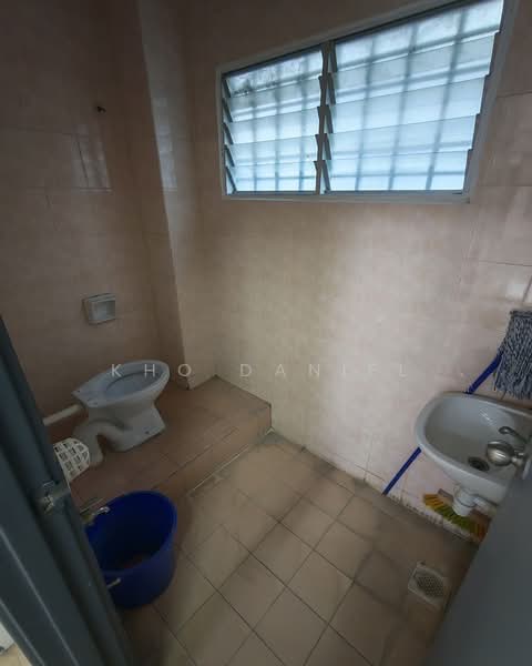 2-storey Terraced House for Sale in Bandar Bukit Tinggi 2 (Klang) - Kho Daniel - Bathroom - PropertyGuru.com.my