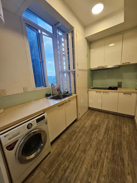 Condominium for Sale at Kiaramas Ayuria - James Eng - Kitchen - PropertyGuru.com.my