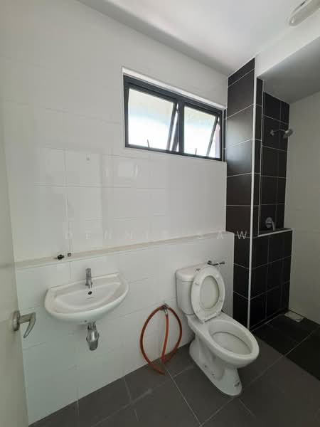 Rumah Berkembar untuk Dijual di Klang (Selangor) - Dennis Saw - Bathroom - PropertyGuru.com.my