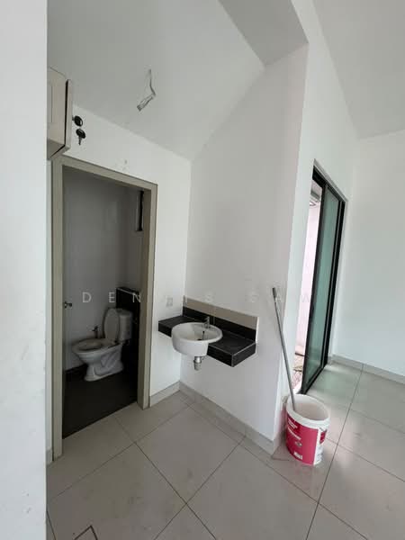 Rumah Berkembar untuk Dijual di Klang (Selangor) - Dennis Saw - Bathroom - PropertyGuru.com.my