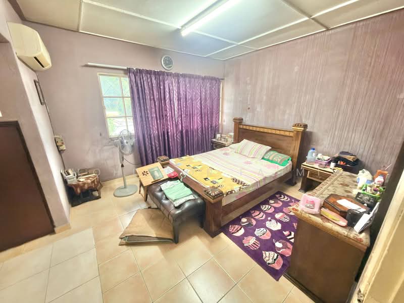 2.5-storey Terraced House for Sale in Seksyen 17 (Petaling Jaya) - Mohd Nor Fahmi - PropertyGuru.com.my