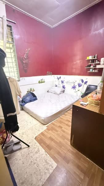 1.5-storey Terraced House for Sale in Taman Molek (Johor Bahru) - Catherine Ong - PropertyGuru.com.my