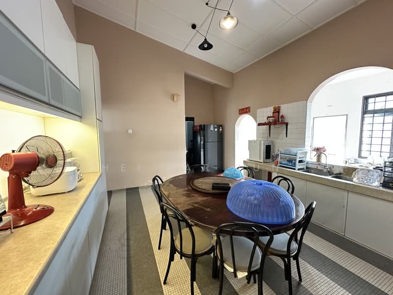 Bungalow House untuk Dijual di Ukay Heights (Ampang) - Hei Kar Jun - Kitchen - PropertyGuru.com.my