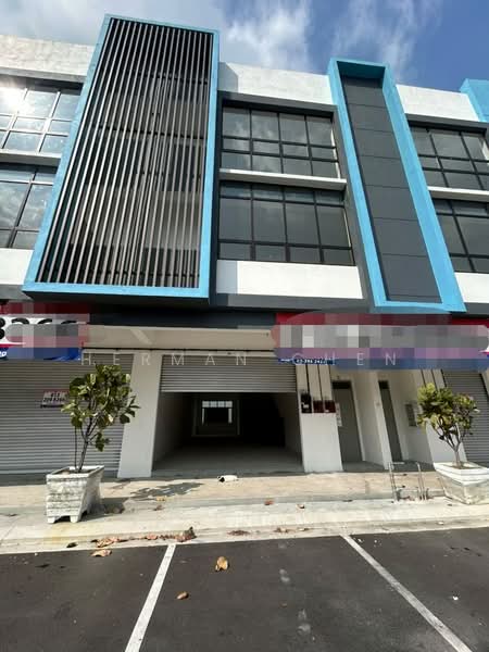 Shop for Rent in Pekan Nanas (Johor) - Herman Chen - Exterior - PropertyGuru.com.my