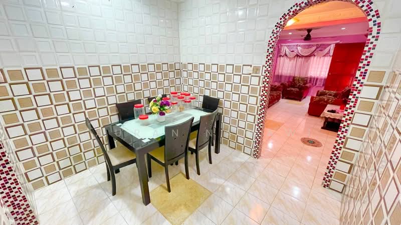 Rumah Teres 1-Tingkat untuk Dijual di Seri Kembangan (Selangor) - Fauran Nawawi - Dining Room - PropertyGuru.com.my