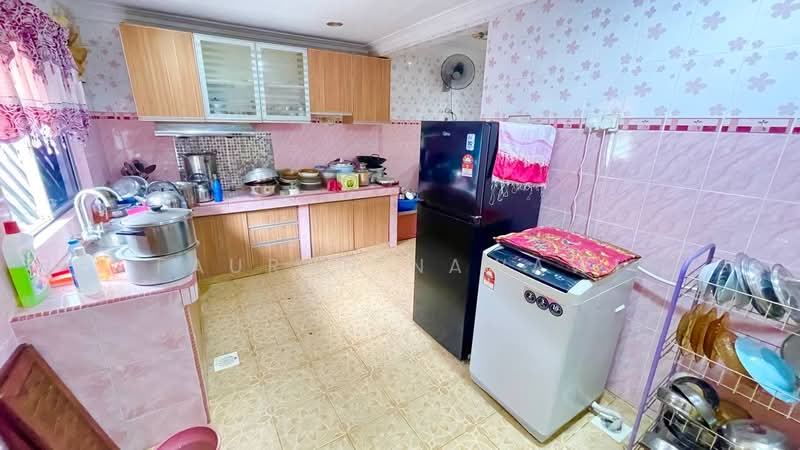 Rumah Teres 1-Tingkat untuk Dijual di Seri Kembangan (Selangor) - Fauran Nawawi - Kitchen - PropertyGuru.com.my