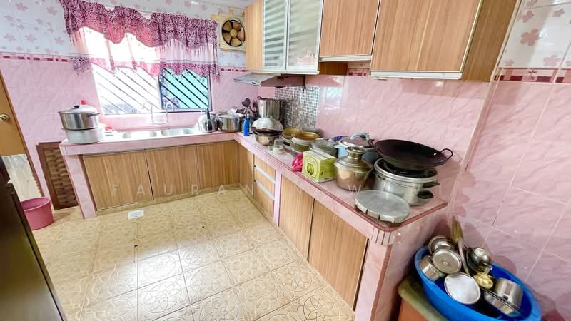 Rumah Teres 1-Tingkat untuk Dijual di Seri Kembangan (Selangor) - Fauran Nawawi - Kitchen - PropertyGuru.com.my