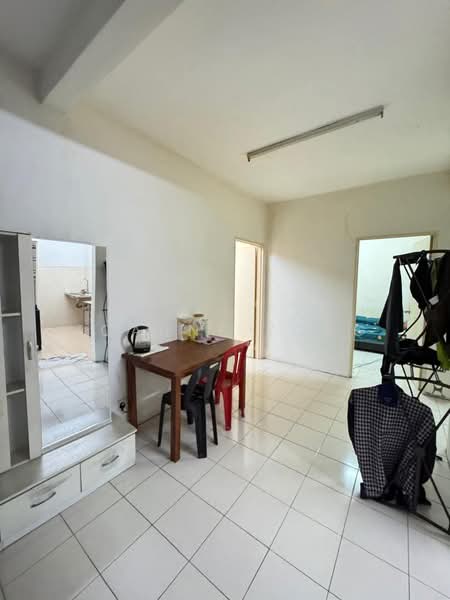 Pangsapuri untuk Dijual di Taman Seri Setanggi - JOANNE YONG - Living Room - PropertyGuru.com.my