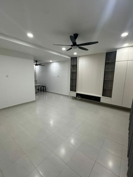 Rumah Teres 2-Tingkat untuk Dijual di Austin Crest (Johor Bahru) - Yoland . - Living Room - PropertyGuru.com.my
