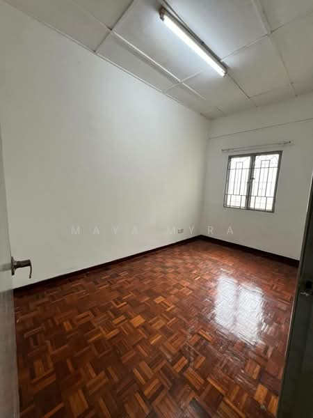 Townhouse for Sale in Seksyen 9 (Shah Alam) - Maya Myra - Interior - PropertyGuru.com.my