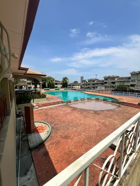 Townhouse for Sale in Seksyen 9 (Shah Alam) - Maya Myra - Exterior - PropertyGuru.com.my