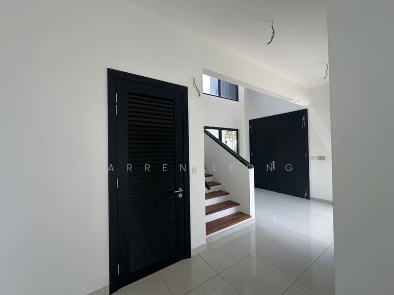 Bungalow House for Sale in Jade Hills (Kajang) - Darren Leong - Entrance - PropertyGuru.com.my
