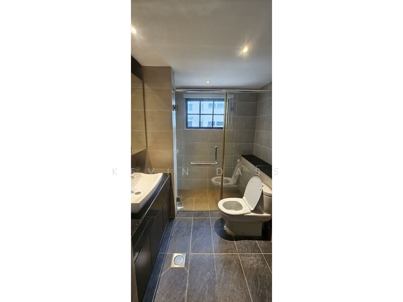 Kondominium untuk Dijual di Belvedere - Kevin Dass - Bathroom - PropertyGuru.com.my