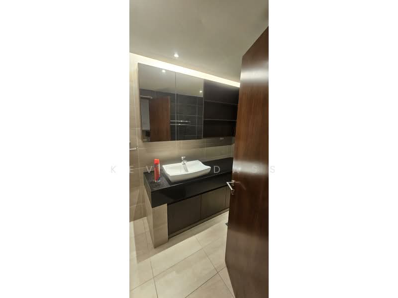 Kondominium untuk Dijual di Belvedere - Kevin Dass - Bathroom - PropertyGuru.com.my