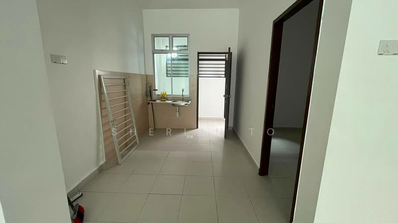 2-storey Terraced House for Sale in Pontian (Johor) - Sherlin To - Kitchen - PropertyGuru.com.my