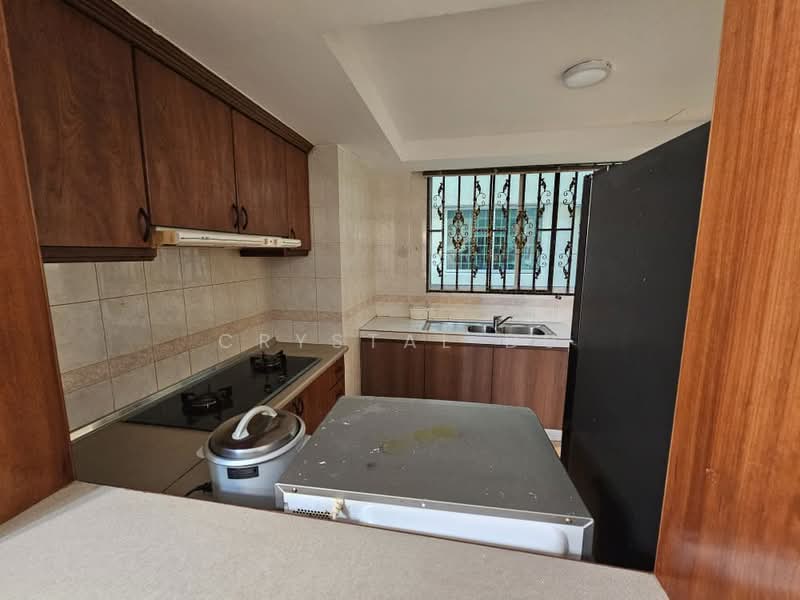 Condominium for Sale at Petrie Condominium - Crystal Du - Kitchen - PropertyGuru.com.my