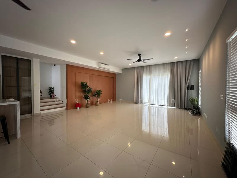 Semi-Detached House for Sale in Bandar Tropicana Aman (Telok Panglima Garang) - Vincent Theo - Living Room - PropertyGuru.com.my