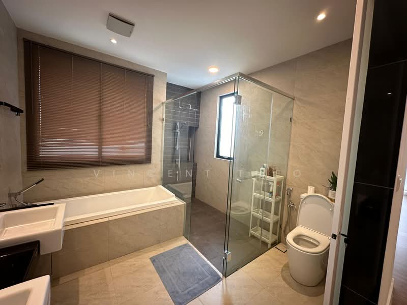 Semi-Detached House for Sale in Bandar Tropicana Aman (Telok Panglima Garang) - Vincent Theo - Bathroom - PropertyGuru.com.my