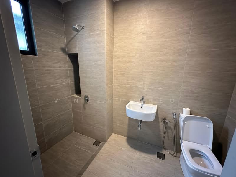 Semi-Detached House for Sale in Bandar Tropicana Aman (Telok Panglima Garang) - Vincent Theo - Bathroom - PropertyGuru.com.my