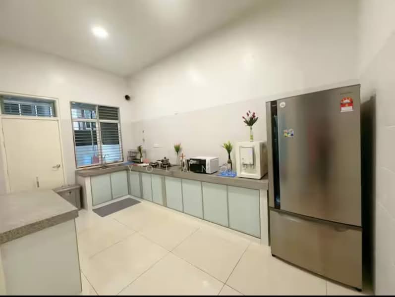 Rumah Berkembar untuk Dijual di Bandar Dato Onn (Tebrau) - Yoland . - Kitchen - PropertyGuru.com.my