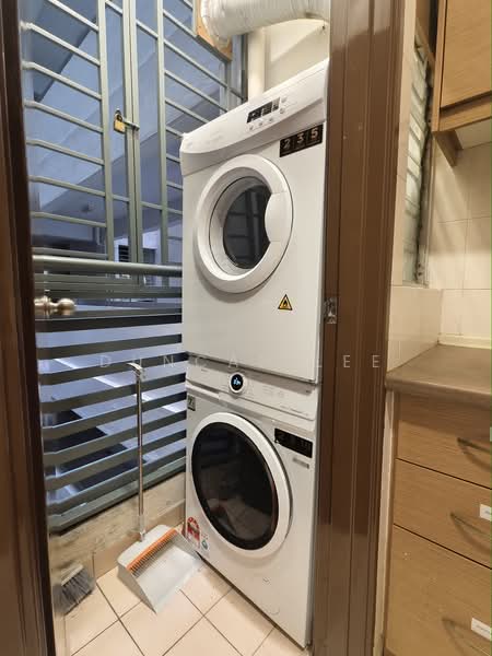 Service Residence for Rent at Serviced Residence @ Casa Tiara - Duncan Lee - LAUNDRY - PropertyGuru.com.my