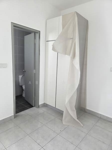 Flat for Rent at Idaman Cahaya 2 - Abby Woo - Bathroom - PropertyGuru.com.my